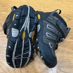 Keen Kids Hiking Boots